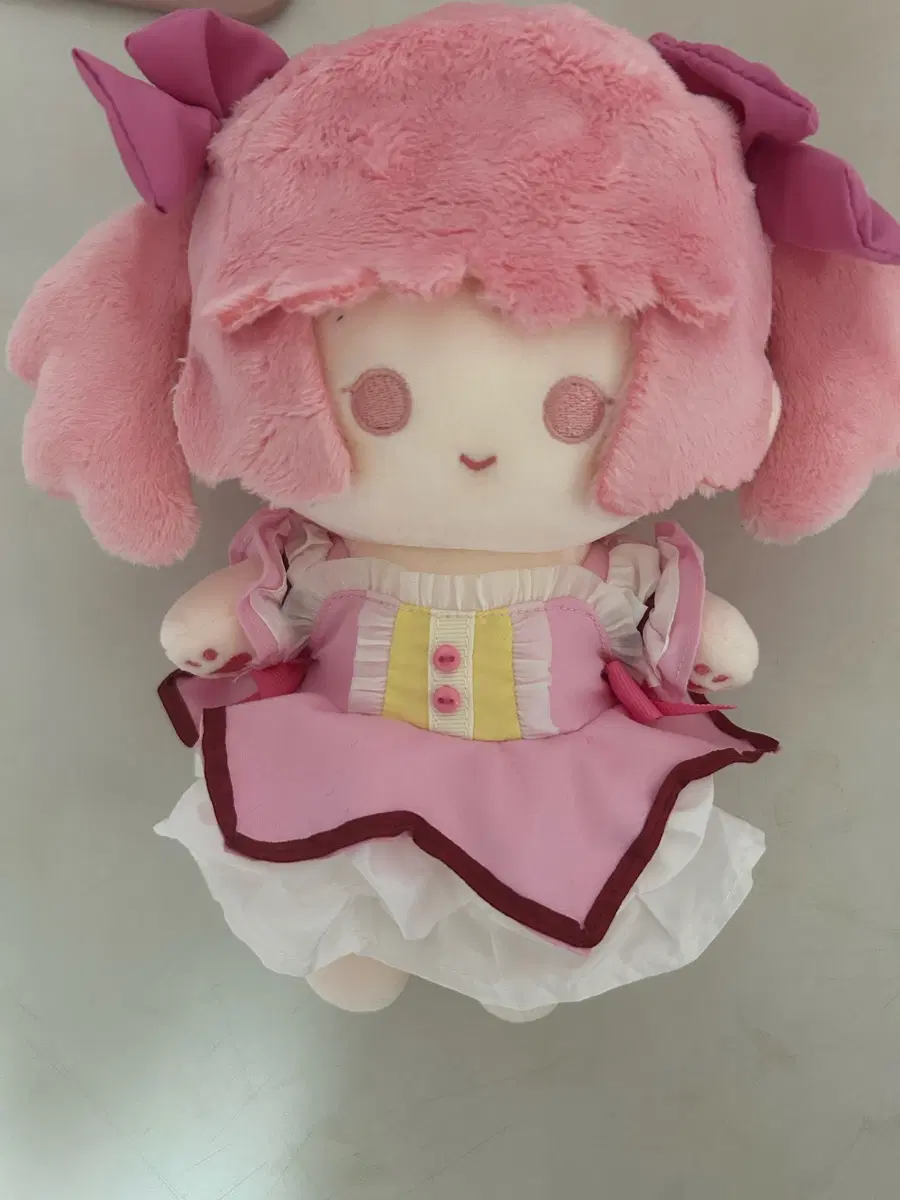 마마마 카나메 마도카 비공굿 솜인형 20cm 뼈깅