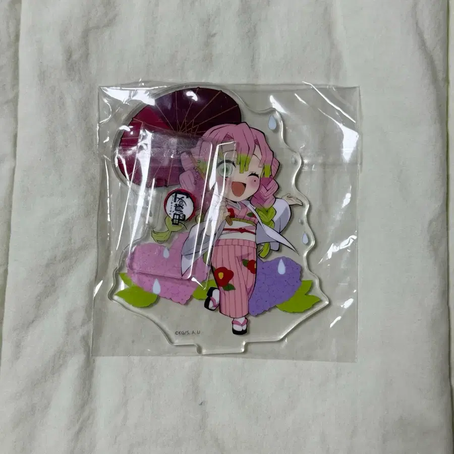 일본작희귀매물)귀멸의칼날 미츠리 장마 아크릴스탠드 피규어