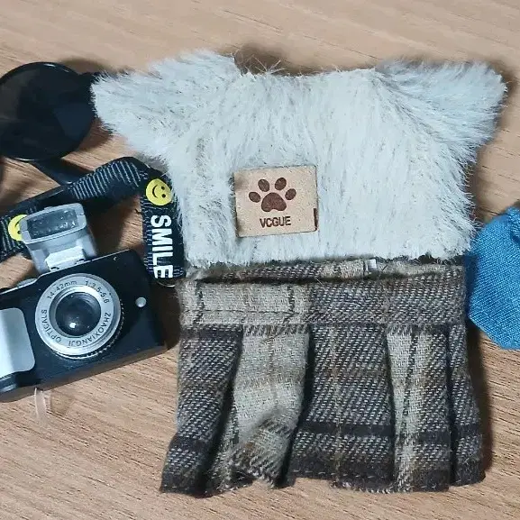 10cm 인형 옷 바지 치마 카메라 선글라스