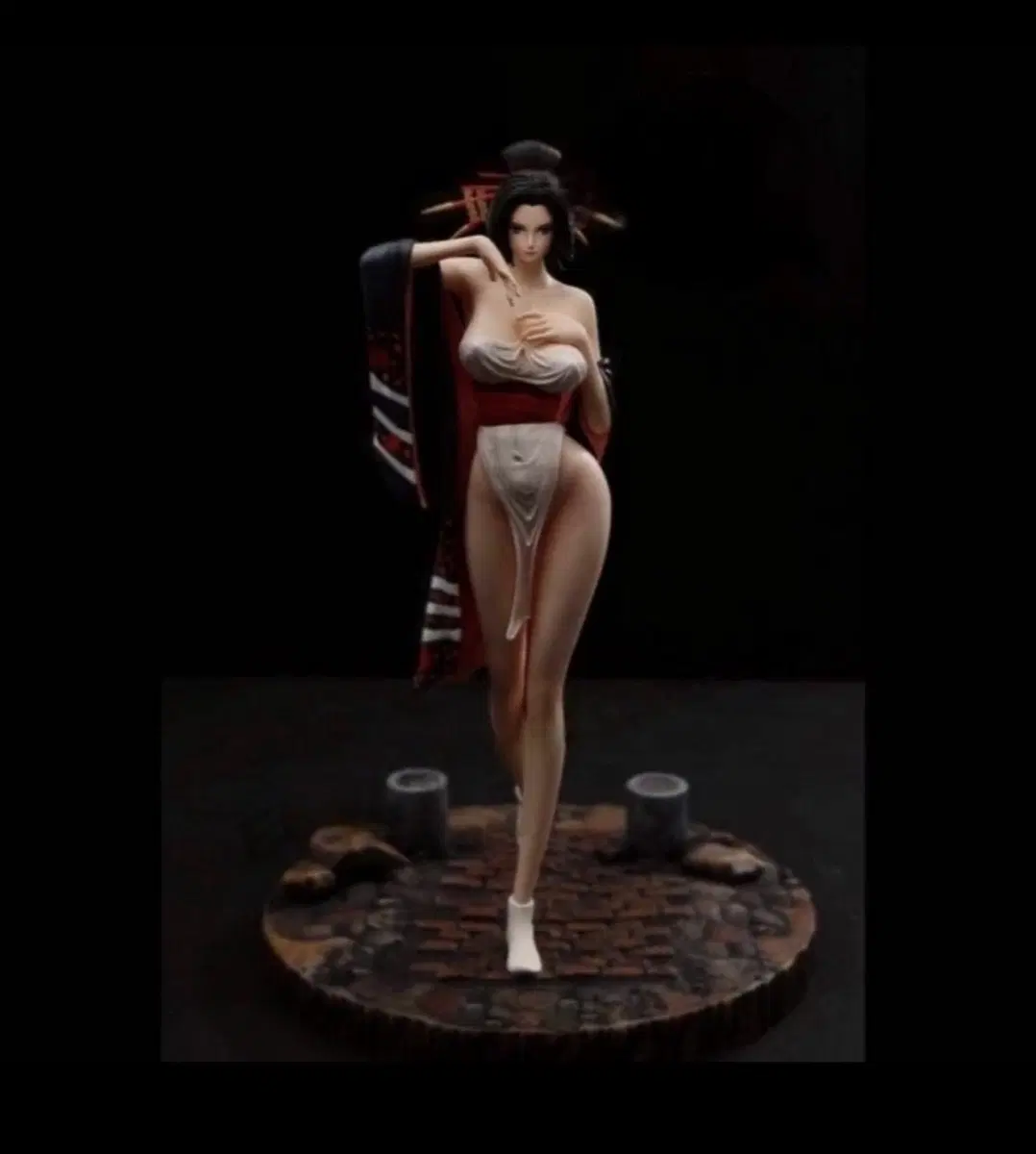 급처)원피스 KT Studio 니코 로빈 기모노 레진 GK (풀박스 / 교체 바디 포함)