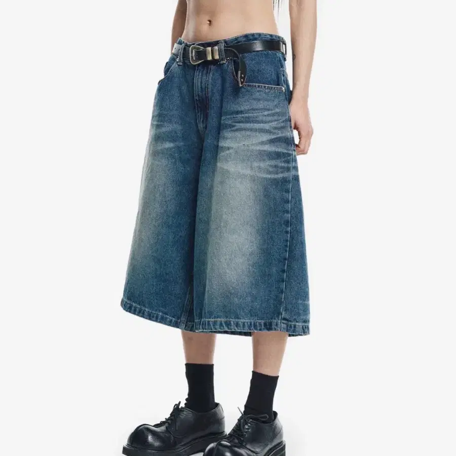 이지노이지 8부 데님 버뮤다팬츠