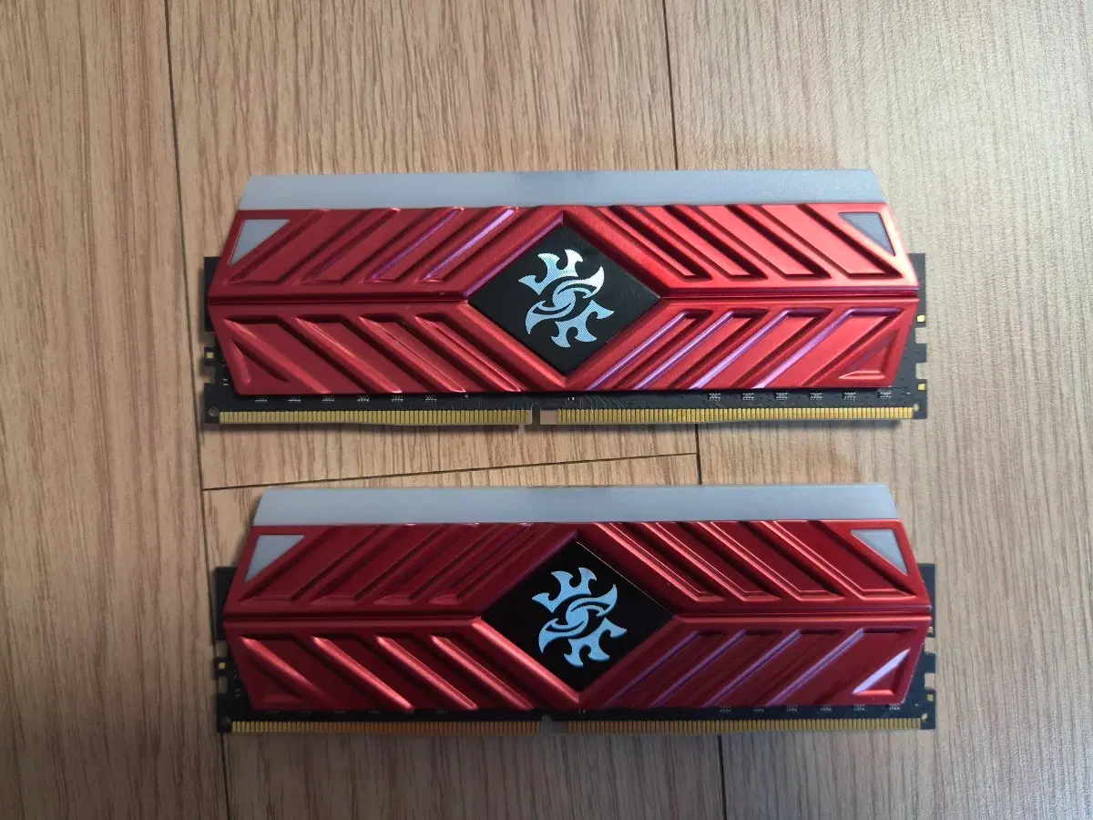 Adata XPG DDR4 램 16gb(8+8) 3200 CL16