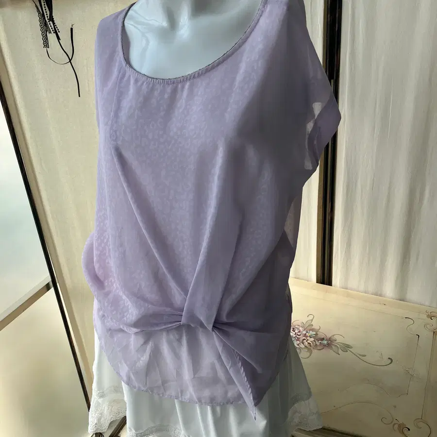 pastel purple leopard shirring blouse