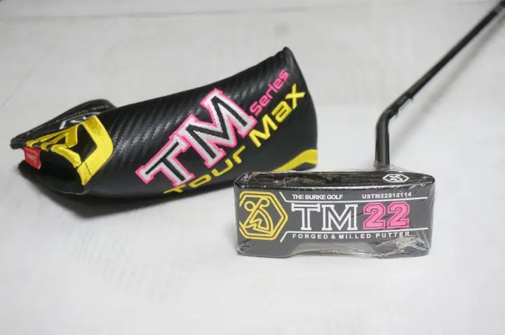 버크 TM22 블랙 33인치 퍼터 미사용 신품 버크 코리아 정품 커버포함