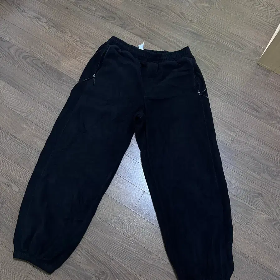 에잇세컨즈 후리스 조거 팬츠 L