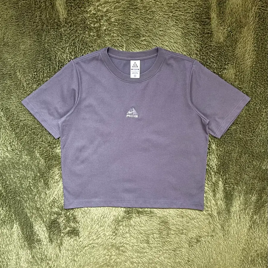 [L] 나이키 ACG 우먼스 크롭 렁스 로고 티셔츠 챠콜