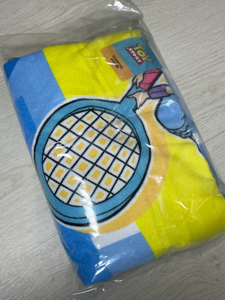 컴포즈 토이스토리 비치타월