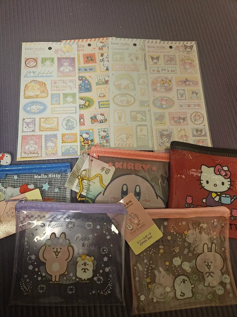 산리오 스티커 & 파우치 세트