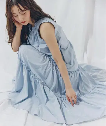 natural beauty basic 타프타 개더 원피스