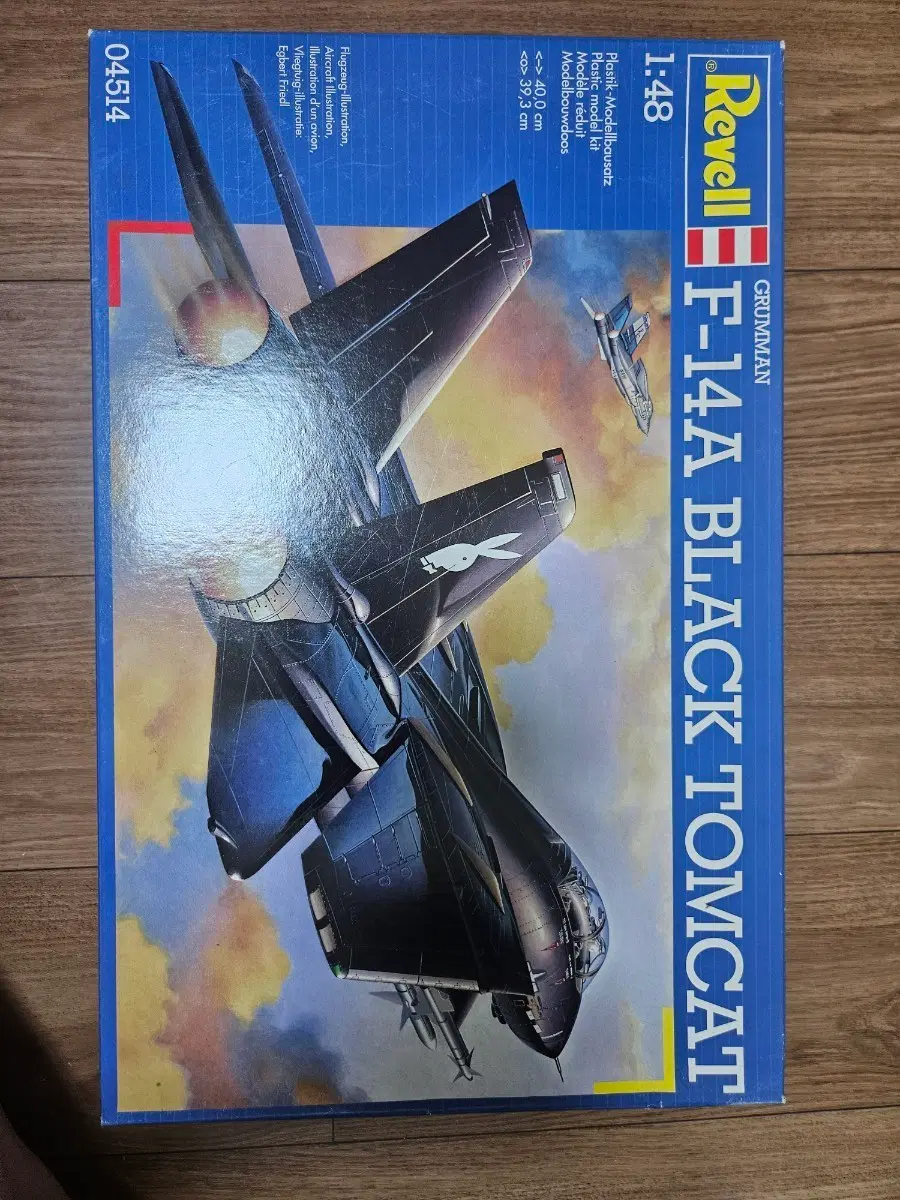 레벨(Revell) 1/48 F-14A Black Tomcat (제품번호: 04514)