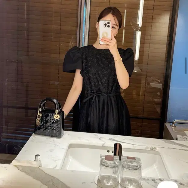바이씨니 제작 스완샤 원피스 블랙 키작녀