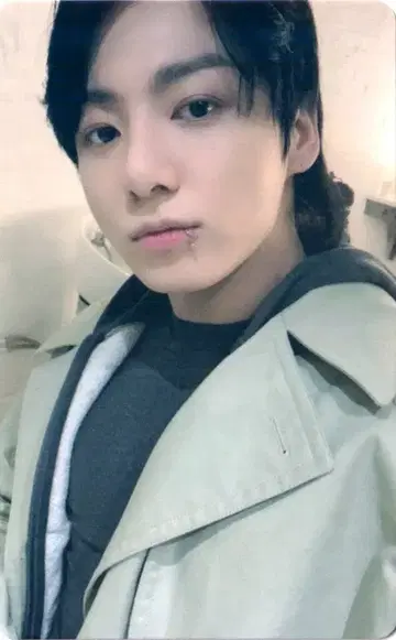 BTS Japan Official Shop JUNGKOOK GOLDEN