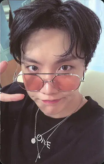 BTS MAP OF THE SOUL ON:E J-HOPE 트레이딩 카드 빨간색