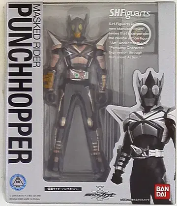 반다이 S.H.Figuarts 가면라이더 카부토 가면라이더 펀치호퍼 (초회 한정판/받침대 포함)