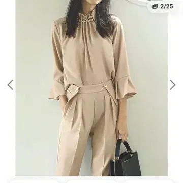 RUIRUE BOUTIQUE 팬츠 셋업 베이지 새상품급
