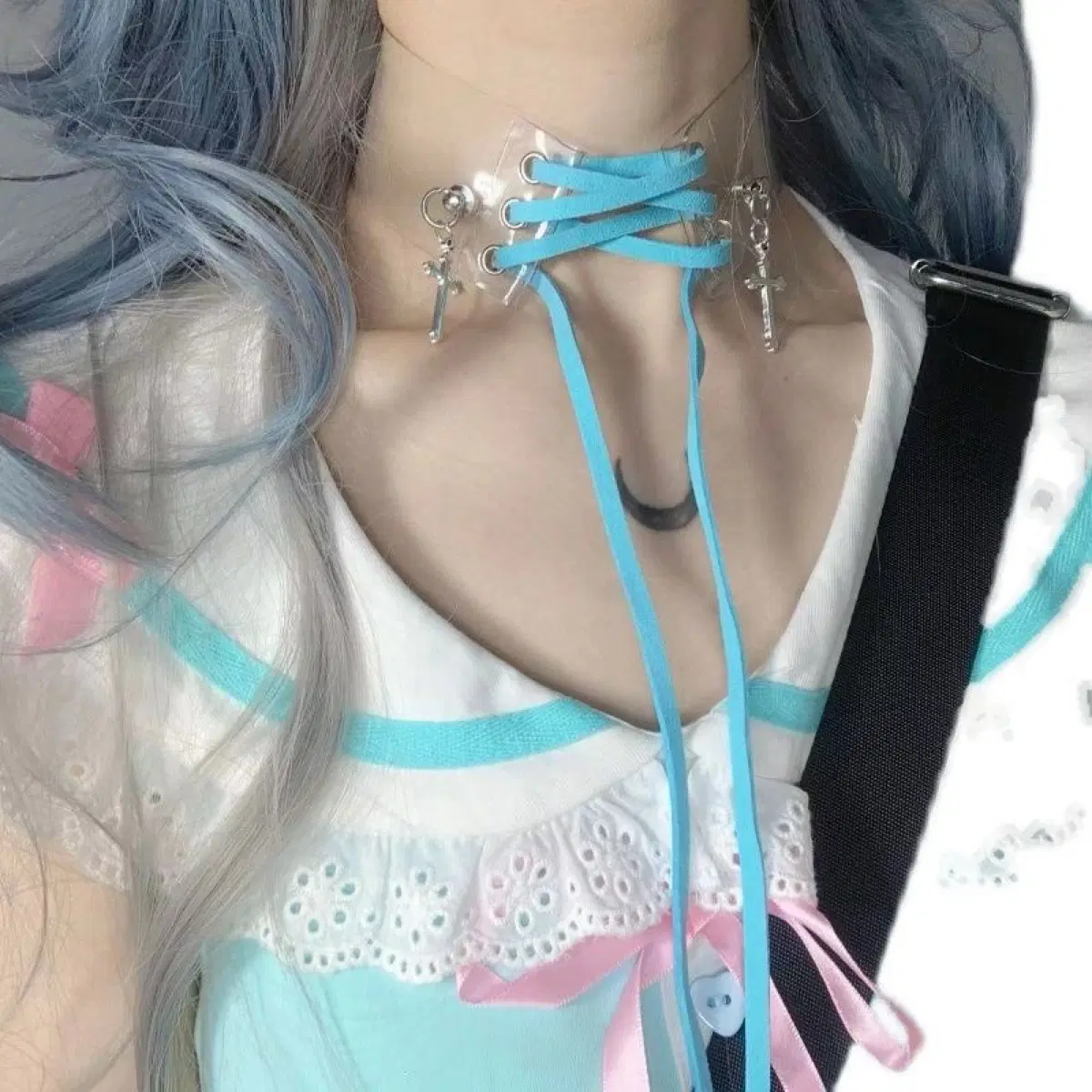 서브컬처 투명 십자가 레이스업 초커(3컬러)