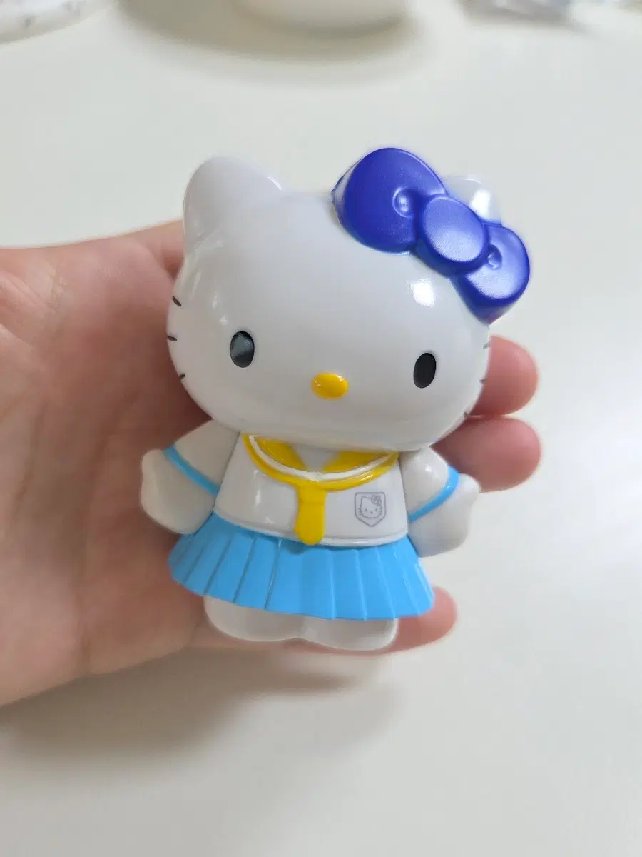 고전키티 교복키티 피규어