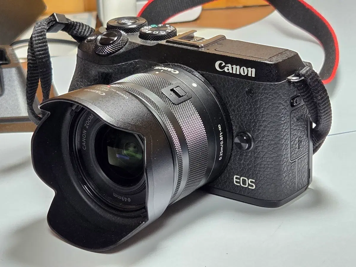 캐논 M6 Mark2 미러리스 카메라