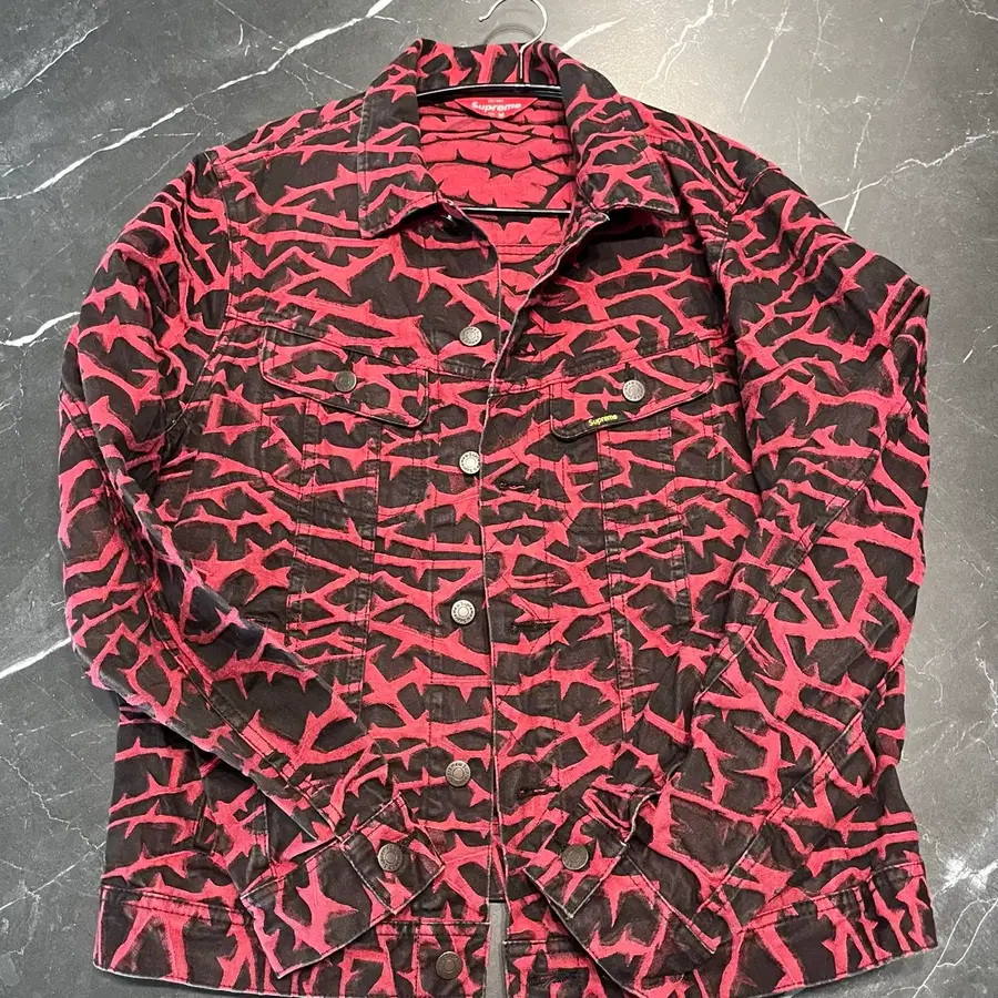 슈프림 FW18 Thorn 트러커자켓