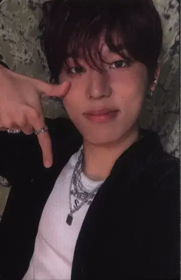 TREASURE ROCKCHIC ver. JEONGWOO LOVE PULSE