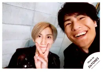 SixTONES 19년 셀피 기획 쿄모토 타이가/모리모토 신타로 공식 사진 *1장