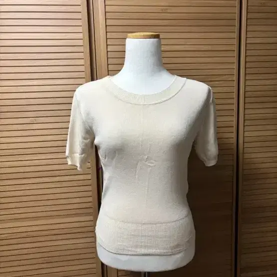 고급 5부 니트 수입의류 DAISY 택 홀복