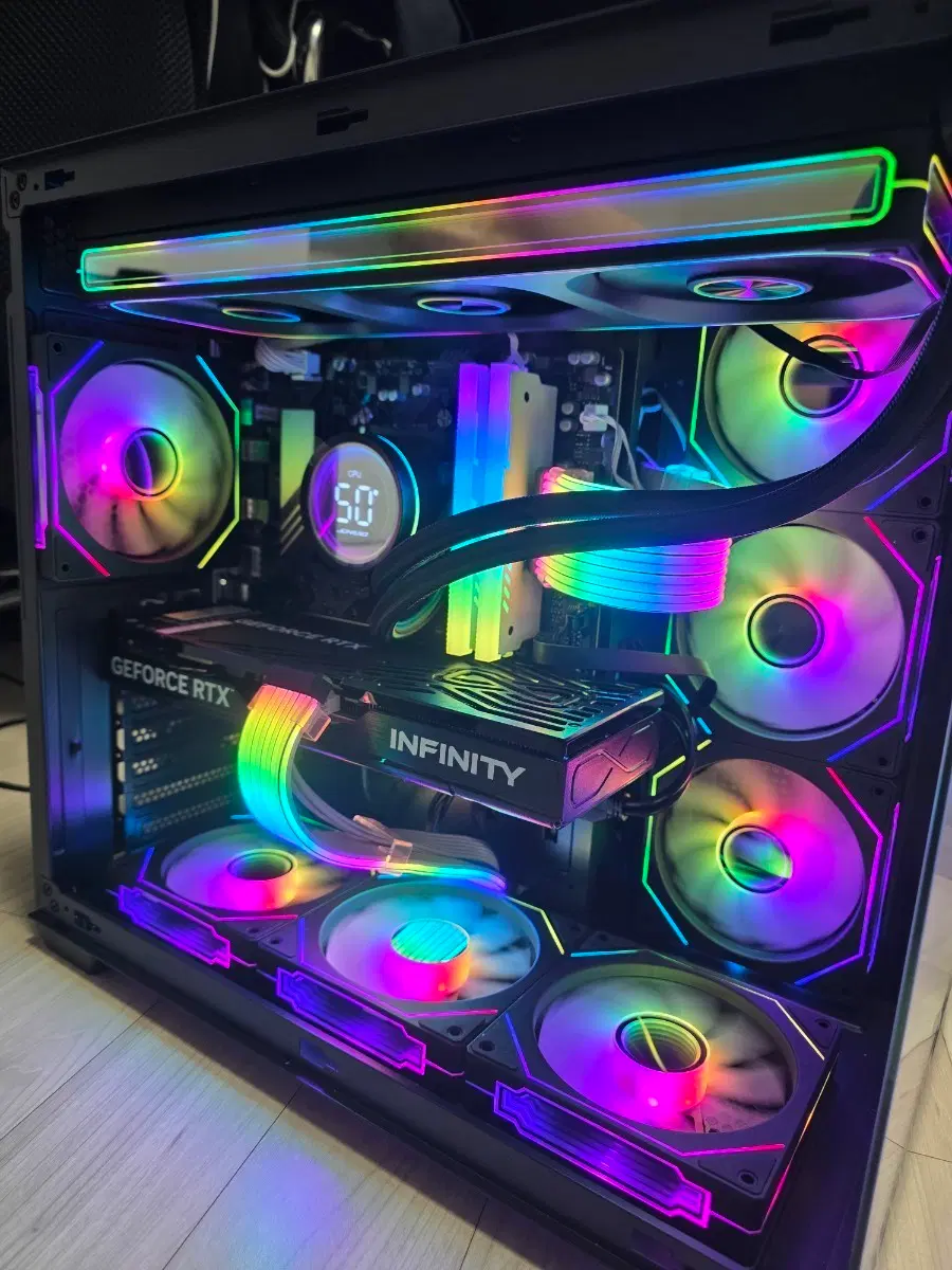 라이젠9 7950X3D RTX4080 본체 판매합니다