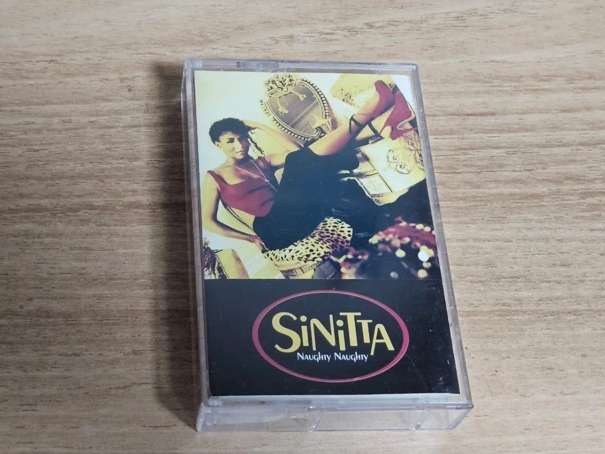 Sinitta - Naughty Naughty (Tape)