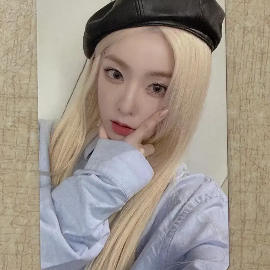 오왓 주현 아이린 포카 판매