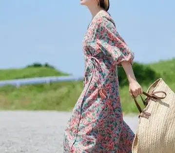 스튜디오 클립 타카야마 미야코 콜라보 꽃무늬 카슈쿨 원피스