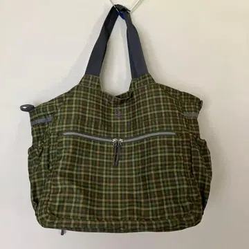 AIGLE 에이글 더플백 그린 계열 체크 무늬
