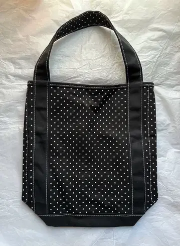 tembea 텐베아 BAGUETTE TOTE 바게트 토트 도트 무늬 블랙