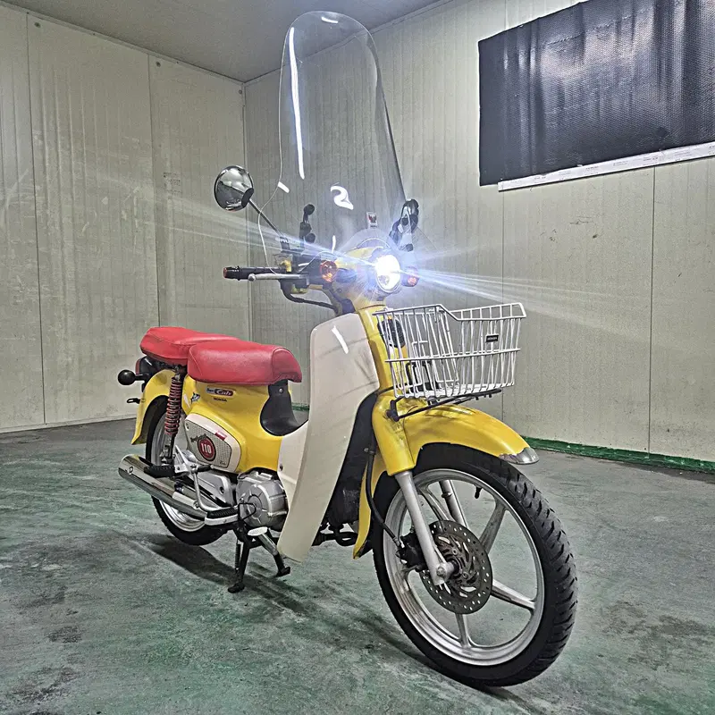 혼다 슈퍼커브110/19년식/1만km/입문용/레저용/판매합니다