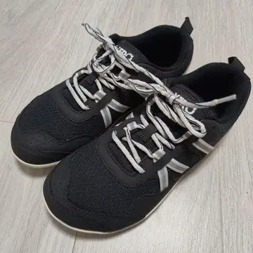 [미사용 새상품 25.0cm] Xero Shoes 프리오 러닝화
