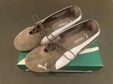 PUMA 스피드캣 발레노바 스니커즈