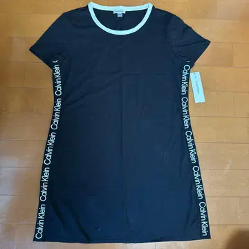 새상품*정품 캘빈 클라인 원피스 미니 반팔 블랙 XL