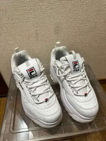 FILA 통굽 스니커즈 화이트