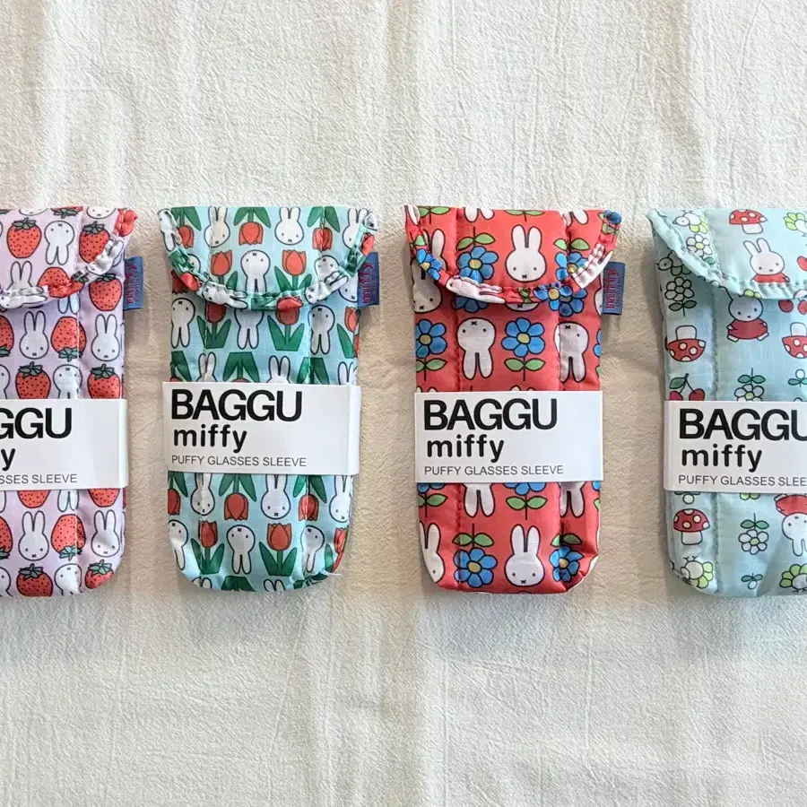 BAGGU 바쿠 미피 파우치 안경집 안경파우치 필통