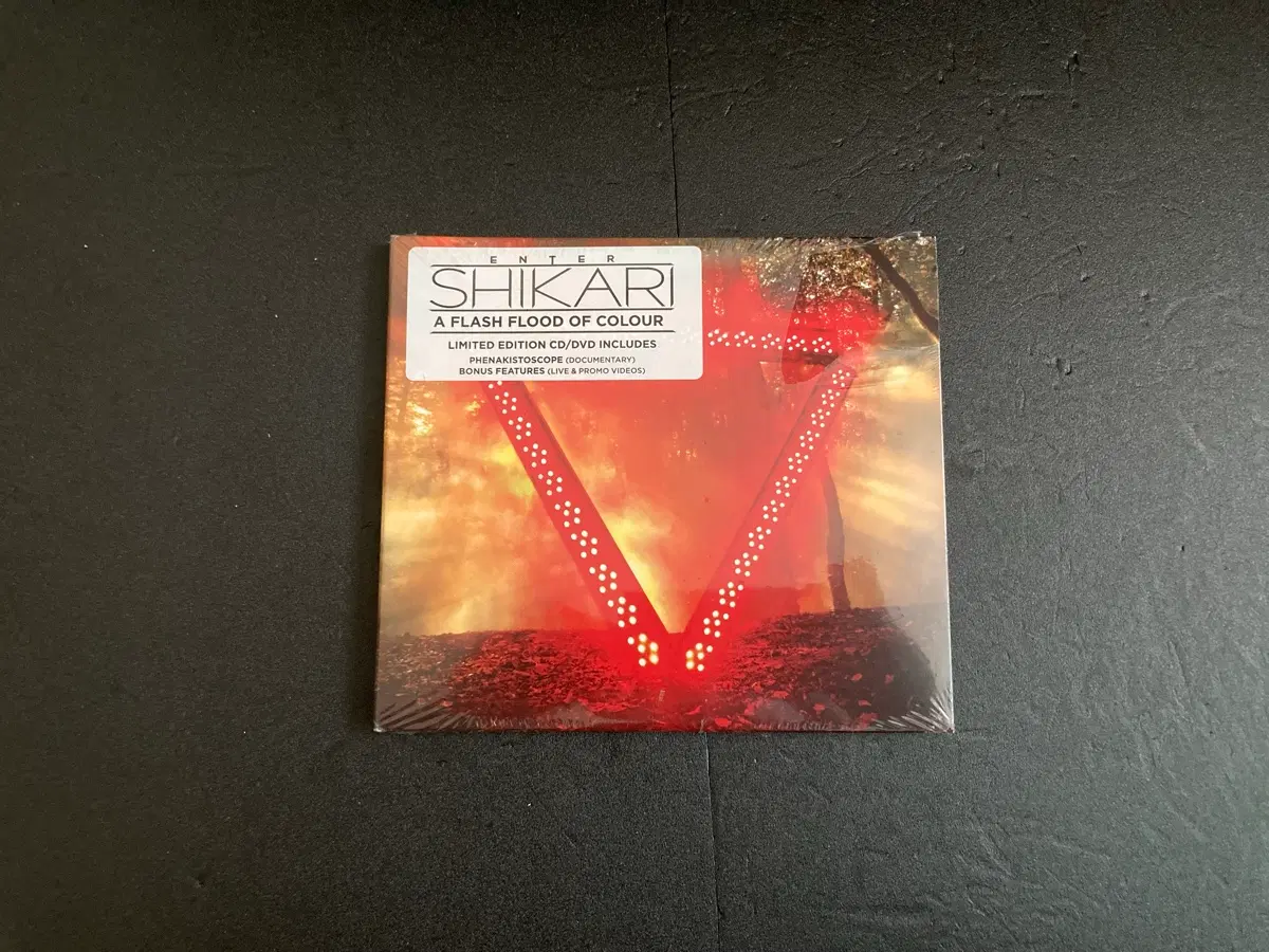 엔터 시카리-A Flash Flood Of Colour '12 UK CD