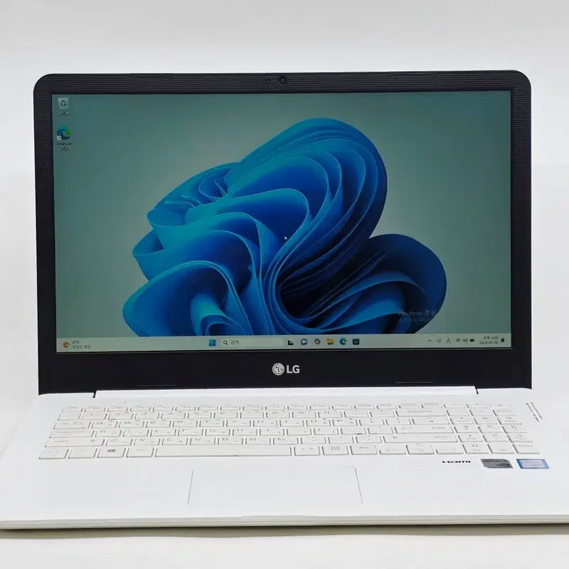 LG 울트라PC 15U560-KPLGL i5 6세대 / 지포스 940M / 500GB / 15.6인치 중고 노트북
