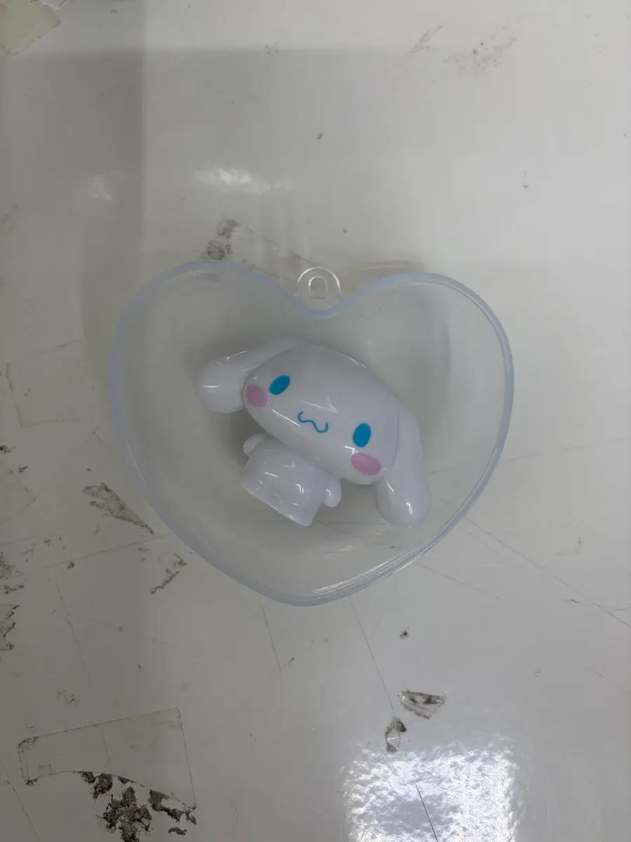 시나모롤 키티 교환 하트캡슐 산리오 가챠 뽑기