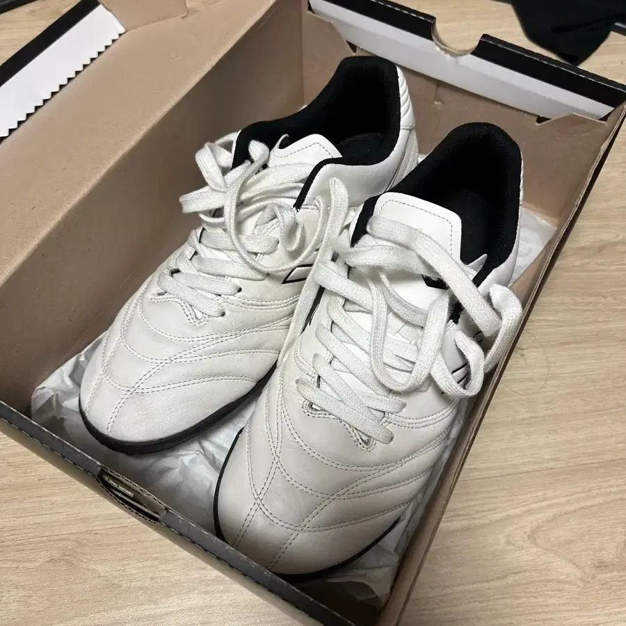 프로스펙스 슈퍼스타 TF 축구화 275mm