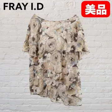 FRAY I.D 꽃무늬 프릴 블라우스 반팔 0 일본제