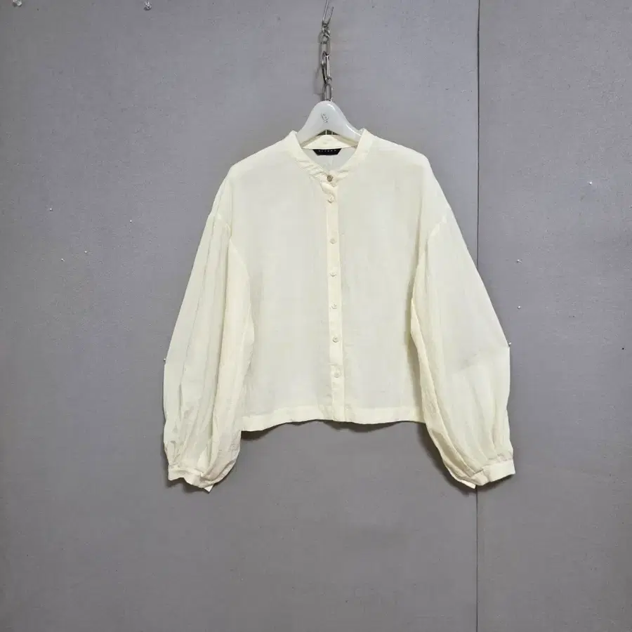 시슬리 깔끔스타일 블라우스 42 n8609