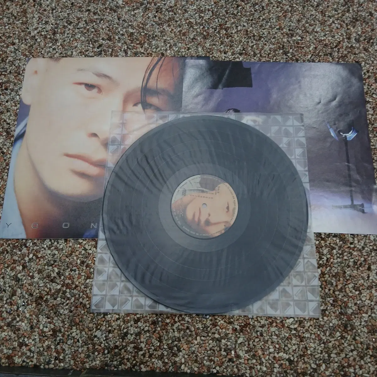 LP 단순개봉반 윤상