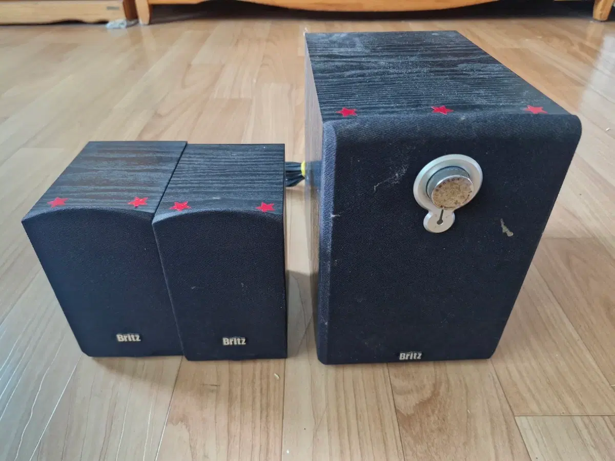 Britz 브리츠 BR-2100T(27S) 스피커 (고장)