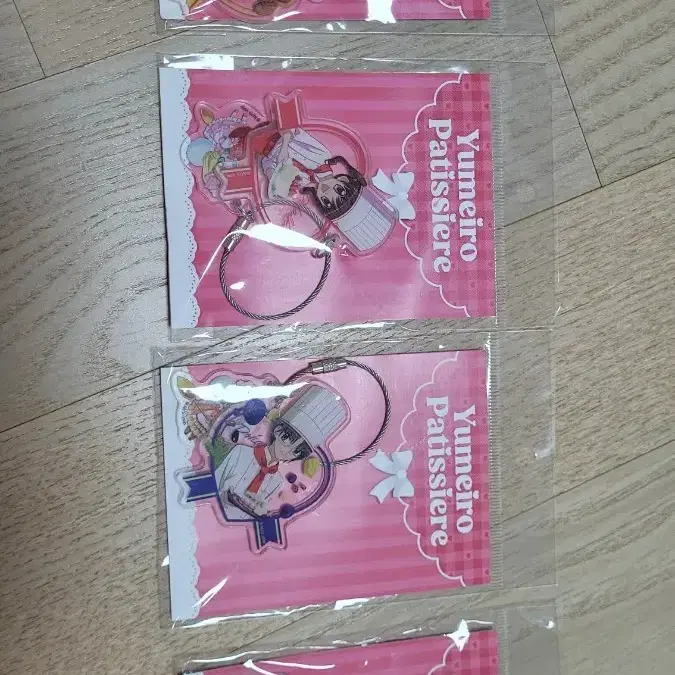 꿈빛파티시엘 아크릴 키링
