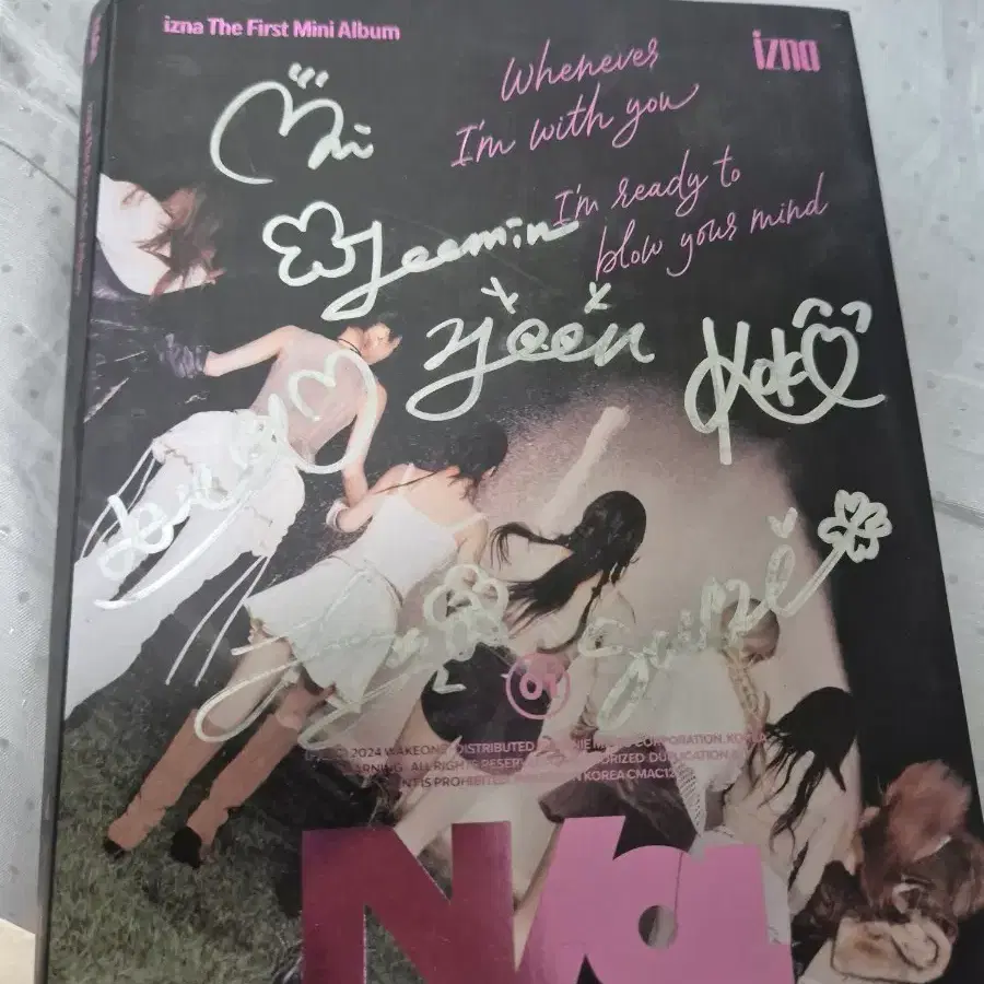 이즈나IZNA 미니1집 사인반 &포토북