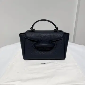 새상품급 VASIC EVER MINI MINI 네이비 숄더 없음