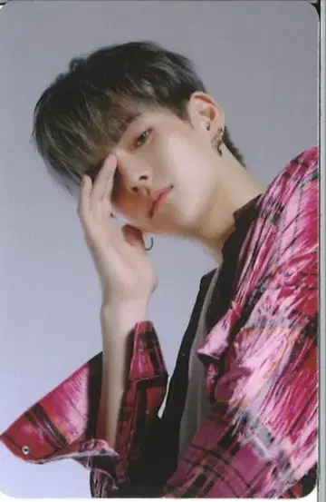 TREASURE BLACK ver. YOSHI 2)THE FIRST STEP:CHAPTER TWO B